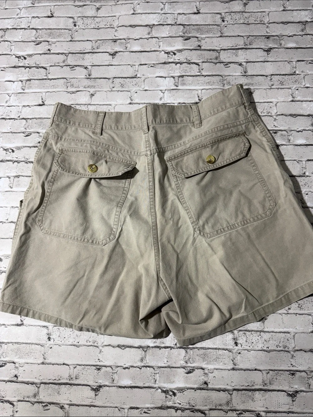VINTAGE Banana Republic mens 33 tan khaki safari chino shorts EUC